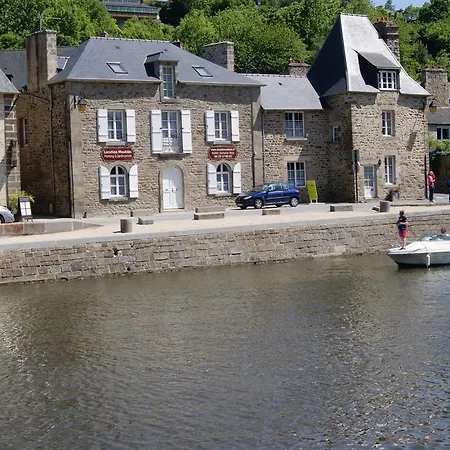 Appartement Au Fil De L'eau - Les Remparts à Dinan Chambre photo