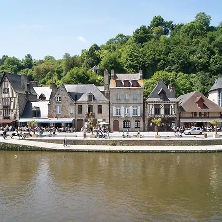 Appartement Au Fil De L'eau - Les Remparts à Dinan Chambre photo
