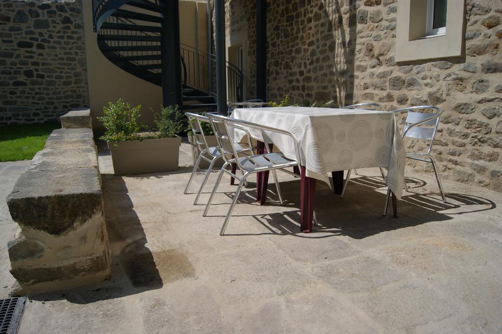 Au Fil De L'eau - Les Remparts Dinan