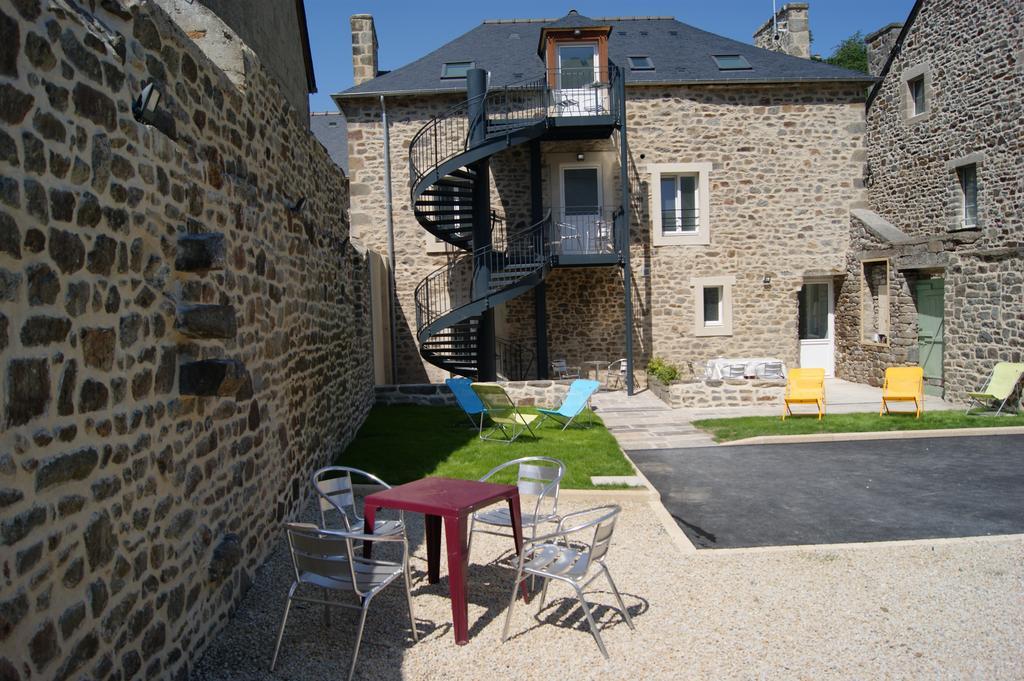 Au Fil De L'eau - Les Remparts Appartement *