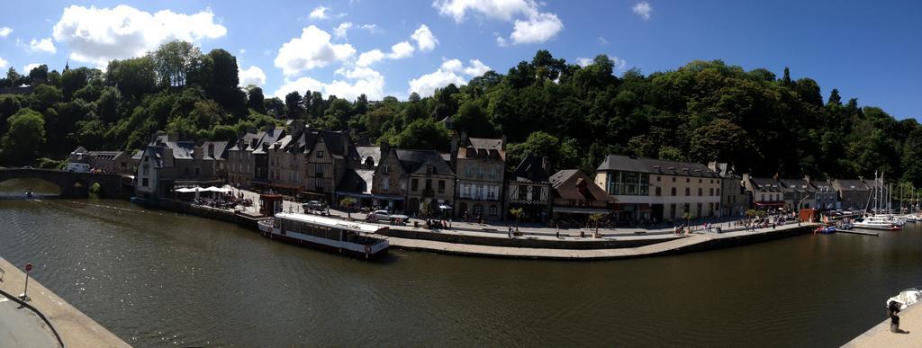 Au Fil De L'eau - Les Remparts * Dinan