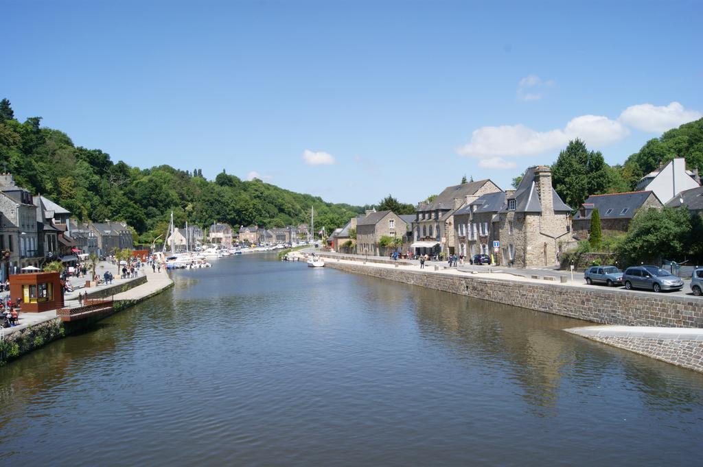 Au Fil De L'eau - Les Remparts * Dinan
